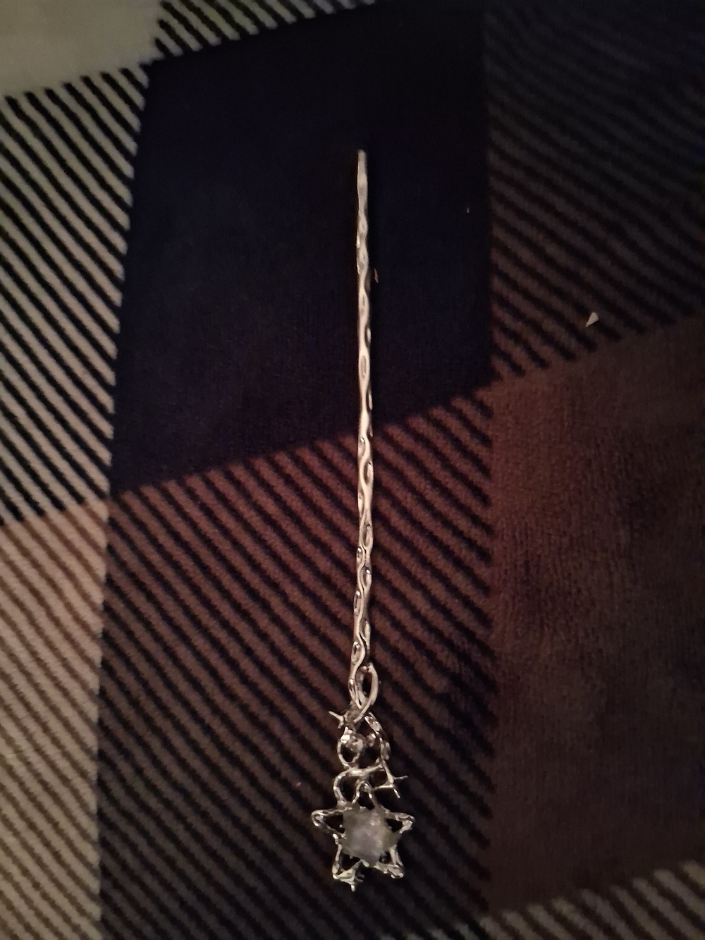 Silver Star Charm Hairpin - Sparkling Drop Accent